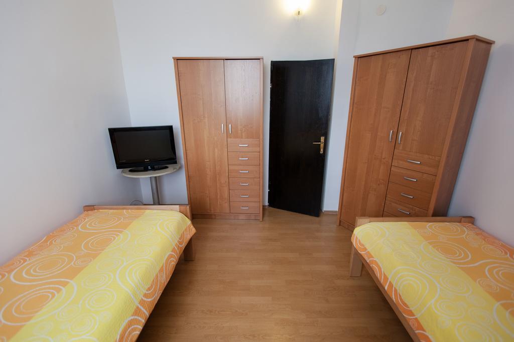 Apartment Licka Vodenica โยซิปโดล ห้อง รูปภาพ