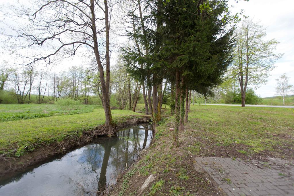 Apartment Licka Vodenica โยซิปโดล ห้อง รูปภาพ
