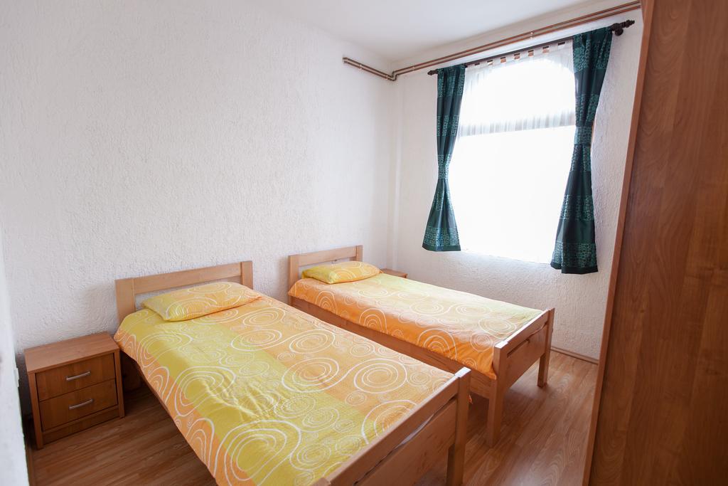Apartment Licka Vodenica โยซิปโดล ห้อง รูปภาพ